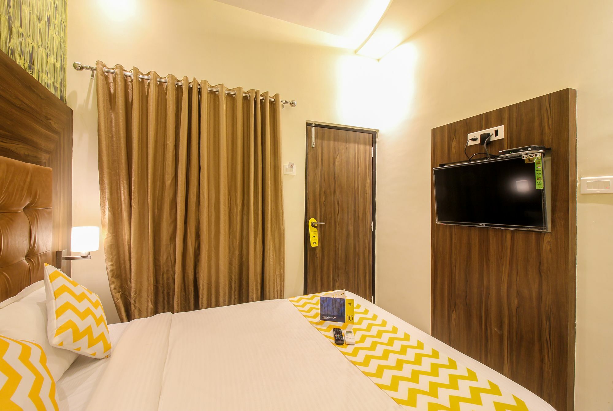 Fabhotel Amour - Nr Mumbai International Airport Extérieur photo