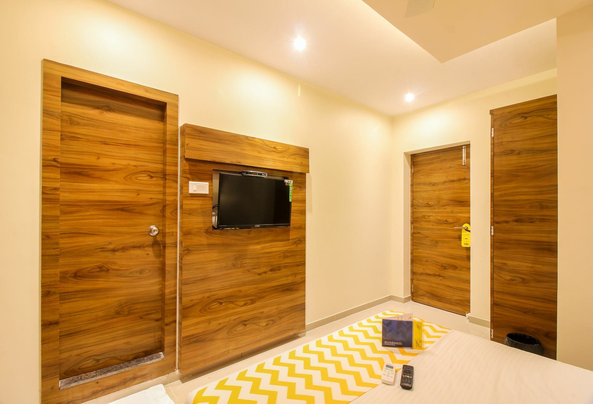 Fabhotel Amour - Nr Mumbai International Airport Extérieur photo