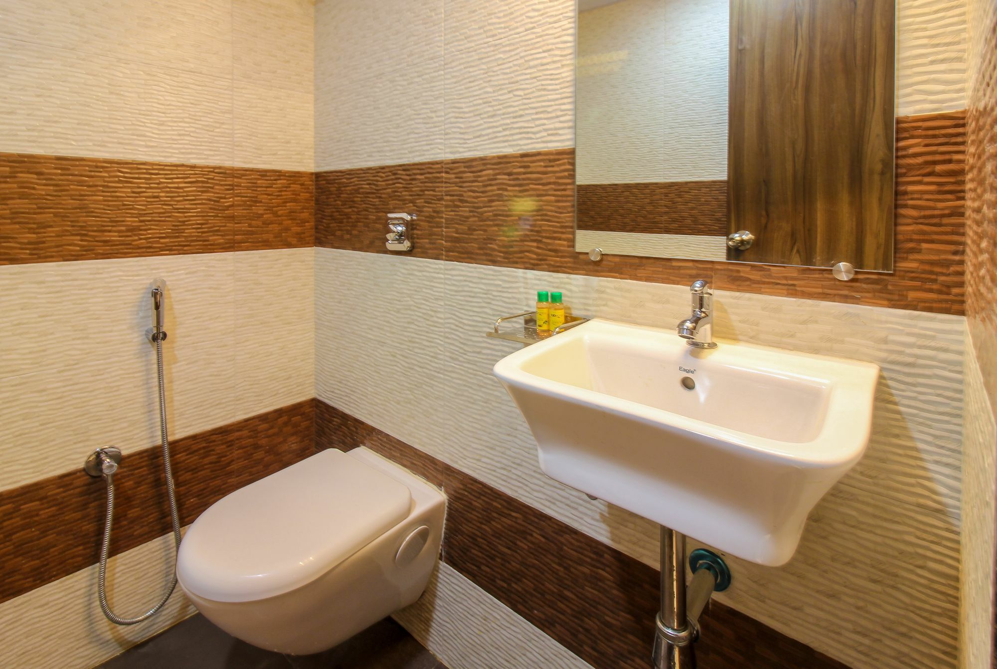 Fabhotel Amour - Nr Mumbai International Airport Extérieur photo